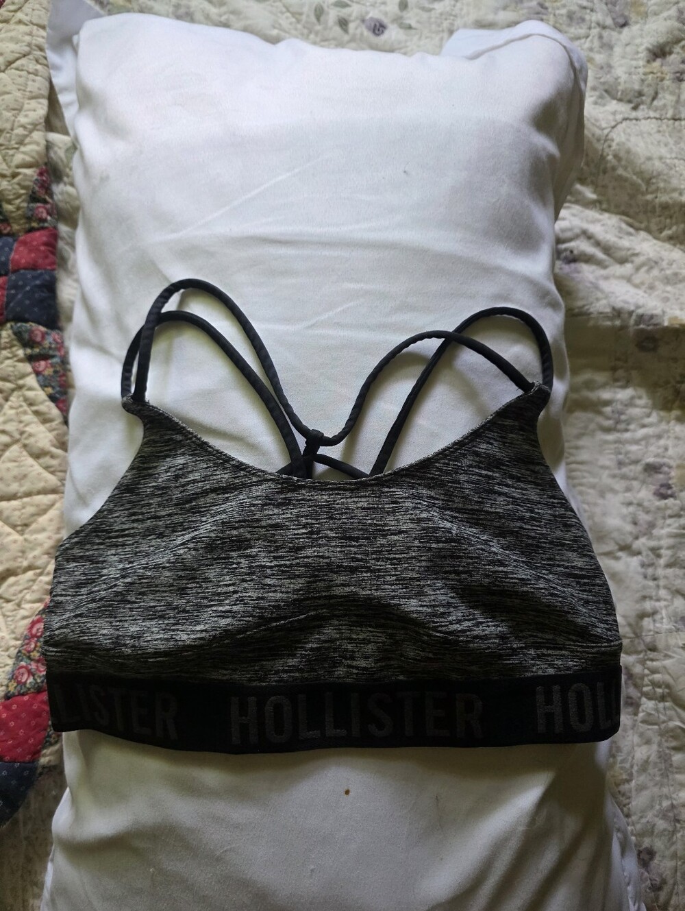 Hollister Heathered Gray Black Strappy Sports Bralette